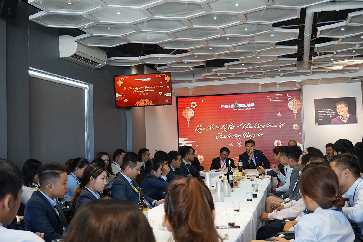 Tân niên 2019