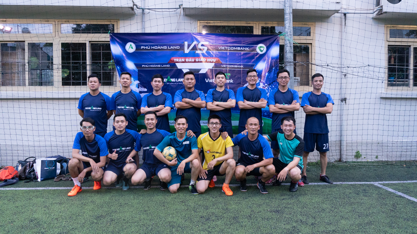 Đá bóng giao hữu: Phú Hoàng Land vs Vietcombank HCM